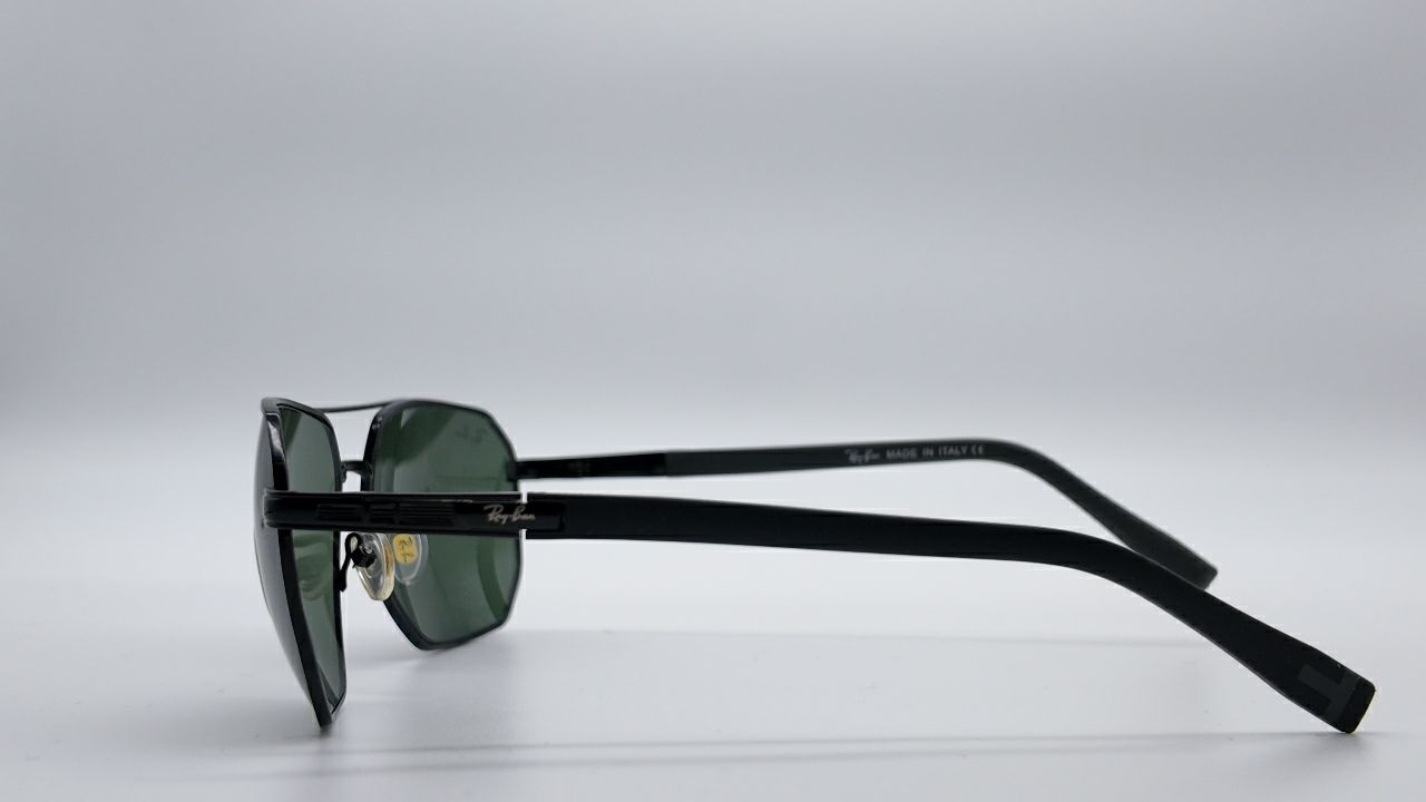 Ray-Ban